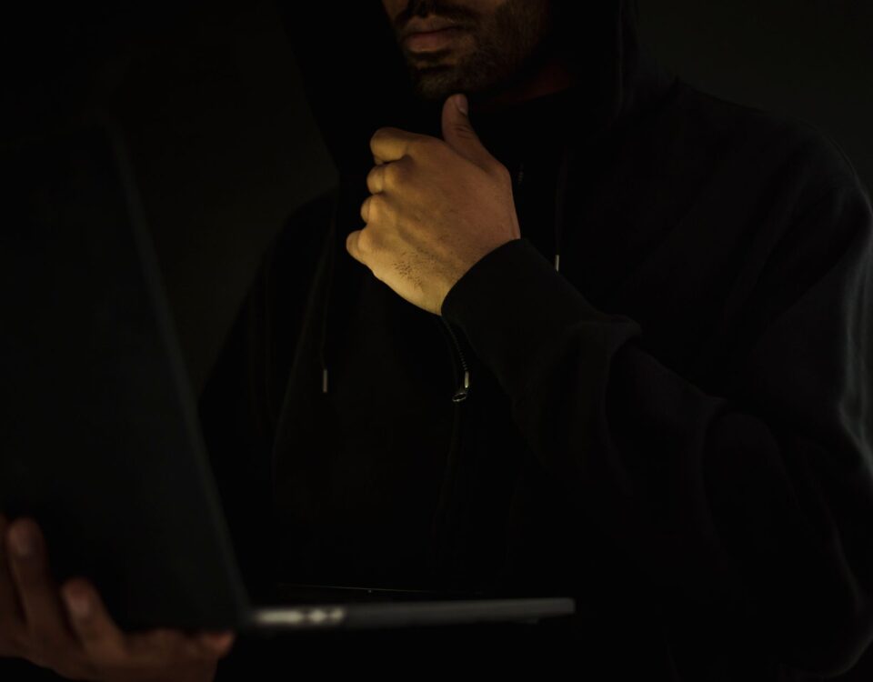 Amazon Q Flaw Enabled Cloud Credential Theft via Malicious Repositories